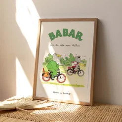 Affiche Babar Babar fait du vélo avec Arthur