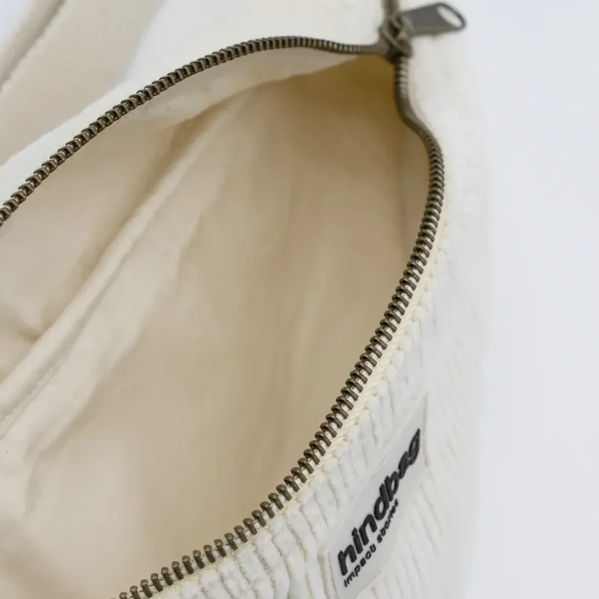 Banane Olivia en velours
