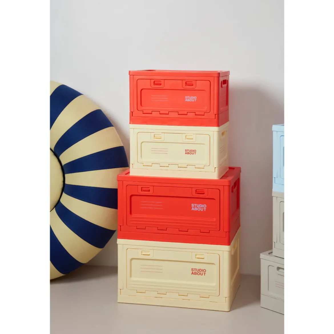 Box Studio About - Rouge