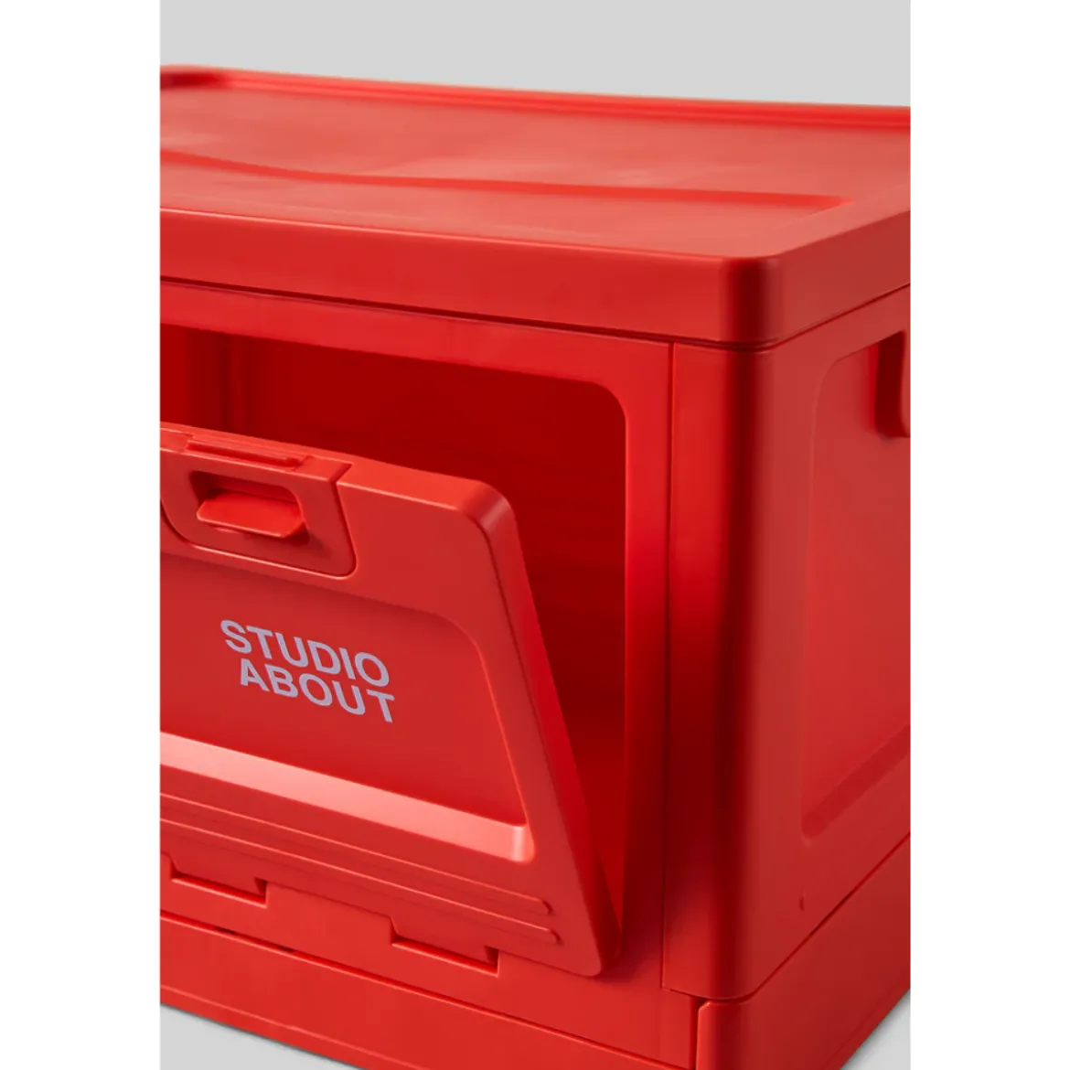 Box Studio About - Rouge