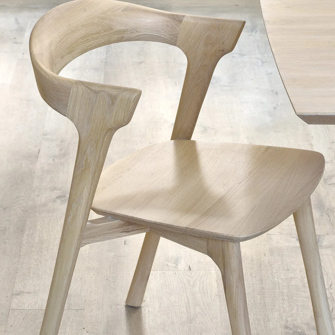 Chaise Bok en chêne
