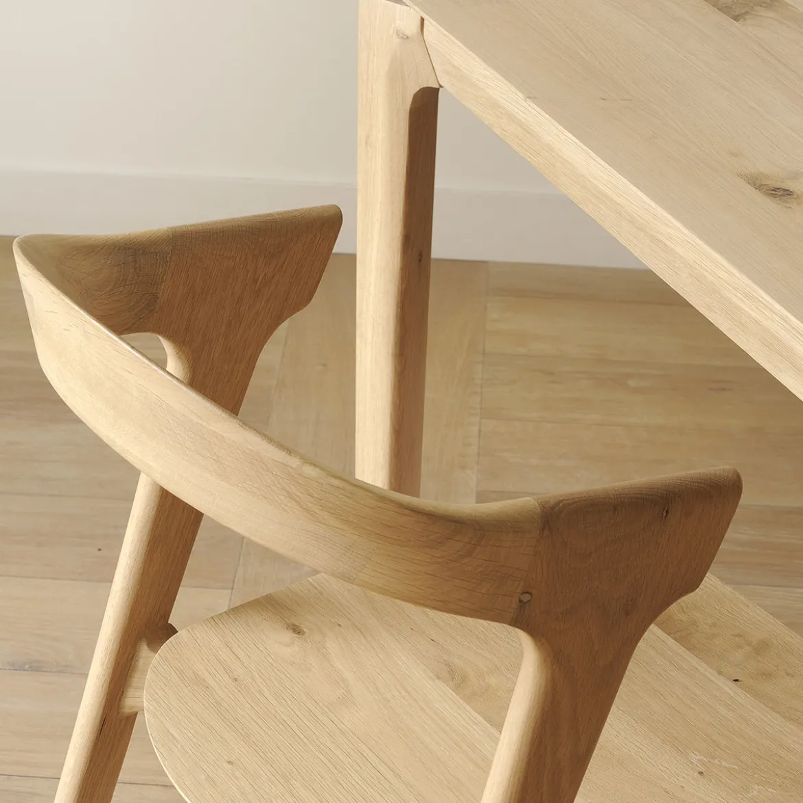Chaise Bok en chêne