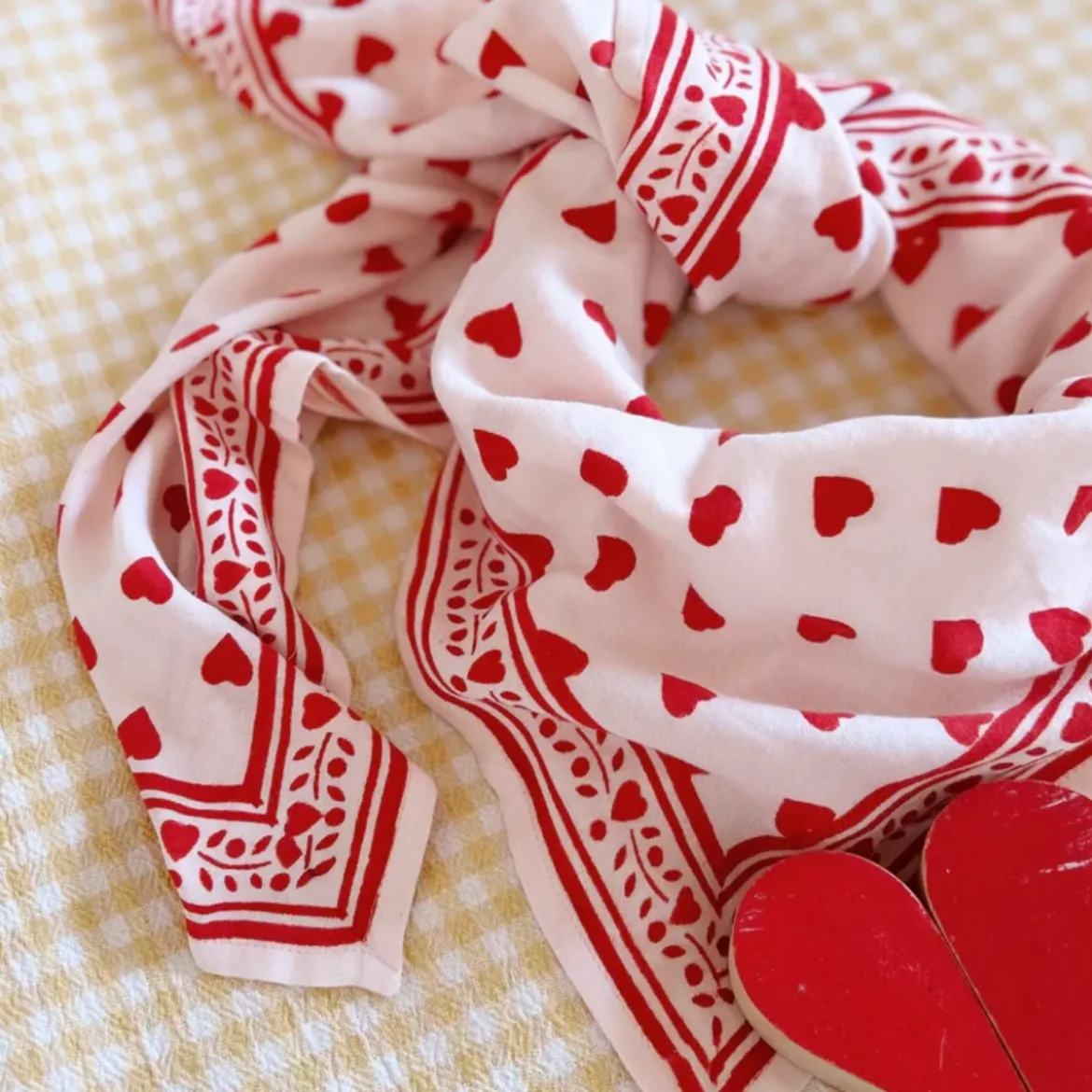 Foulard Love Cherry - 50 cm