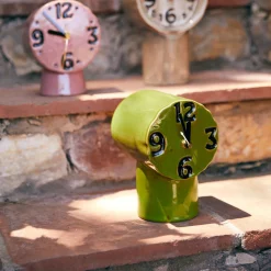 Horloge Rétro en céramique - h 17,5 cm - Olive