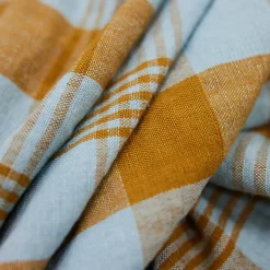 Nappe Vida Carreaux - Amber/Blue 180x180 cm