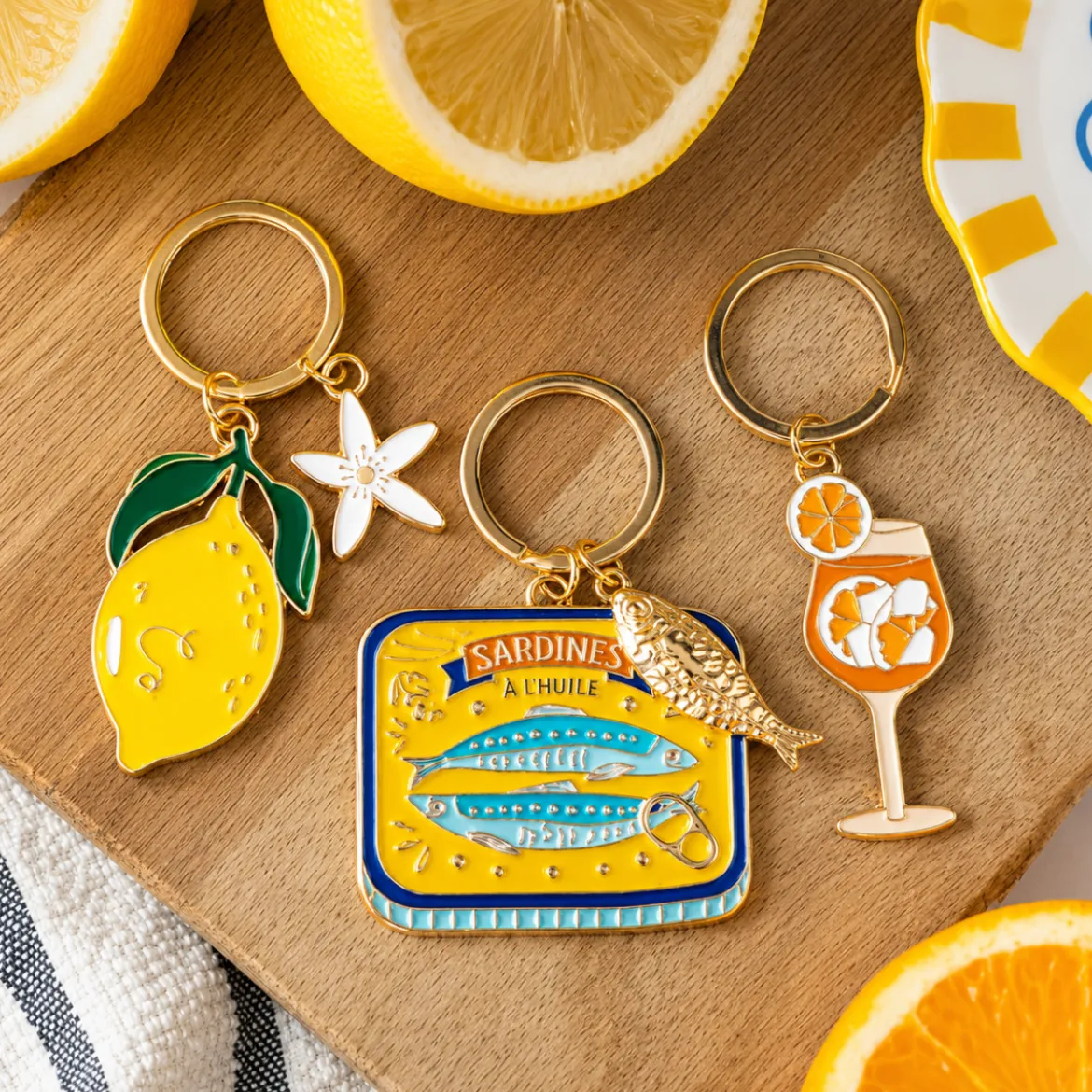Porte-clés en boîte de sardines