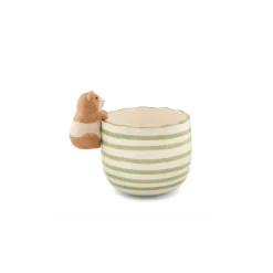 Pot peeking Guinea Pig