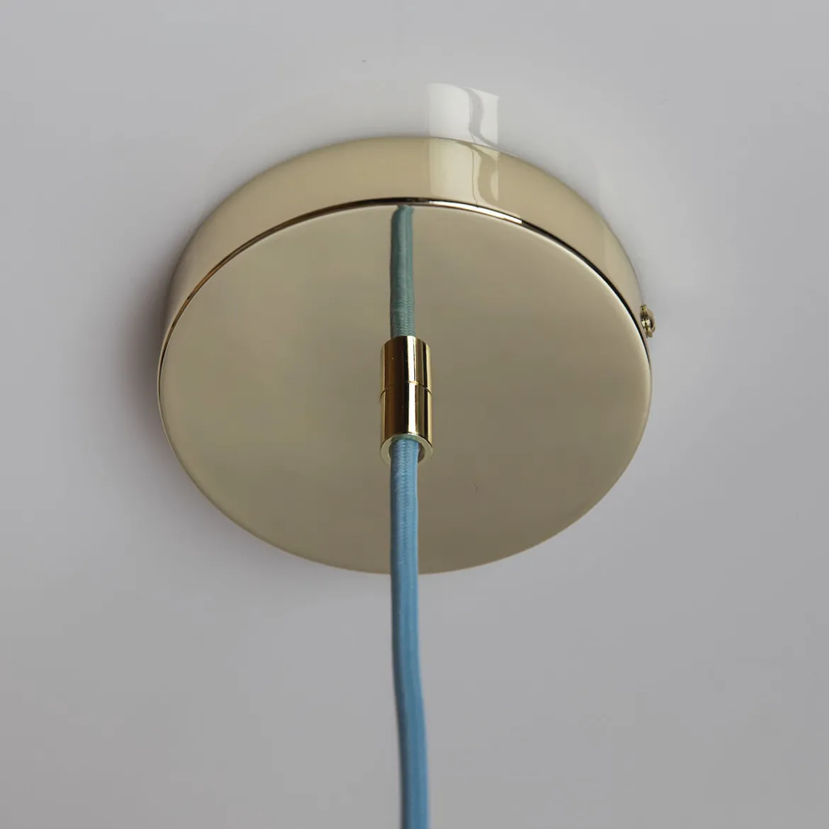 Suspension Soft Serve 03 - Brass