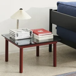 Table basse Kofi Chêne Massif Rouge Grange & Verre Teinté Gris - l 80 x L 80 x h 36 cm