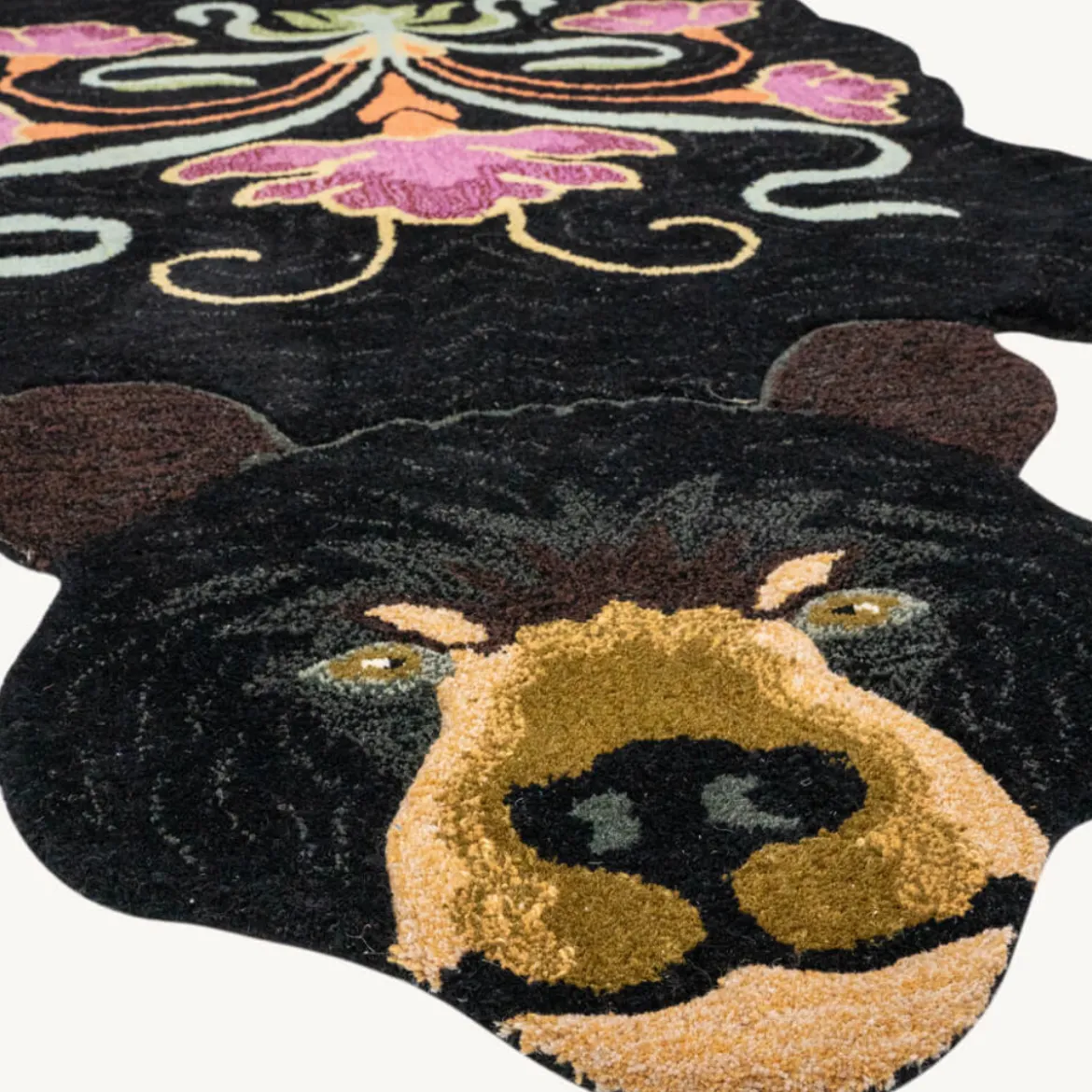 Tapis Blooming Black Bear XL
