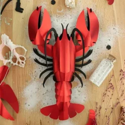 Trophée Homard Ruby red metallic